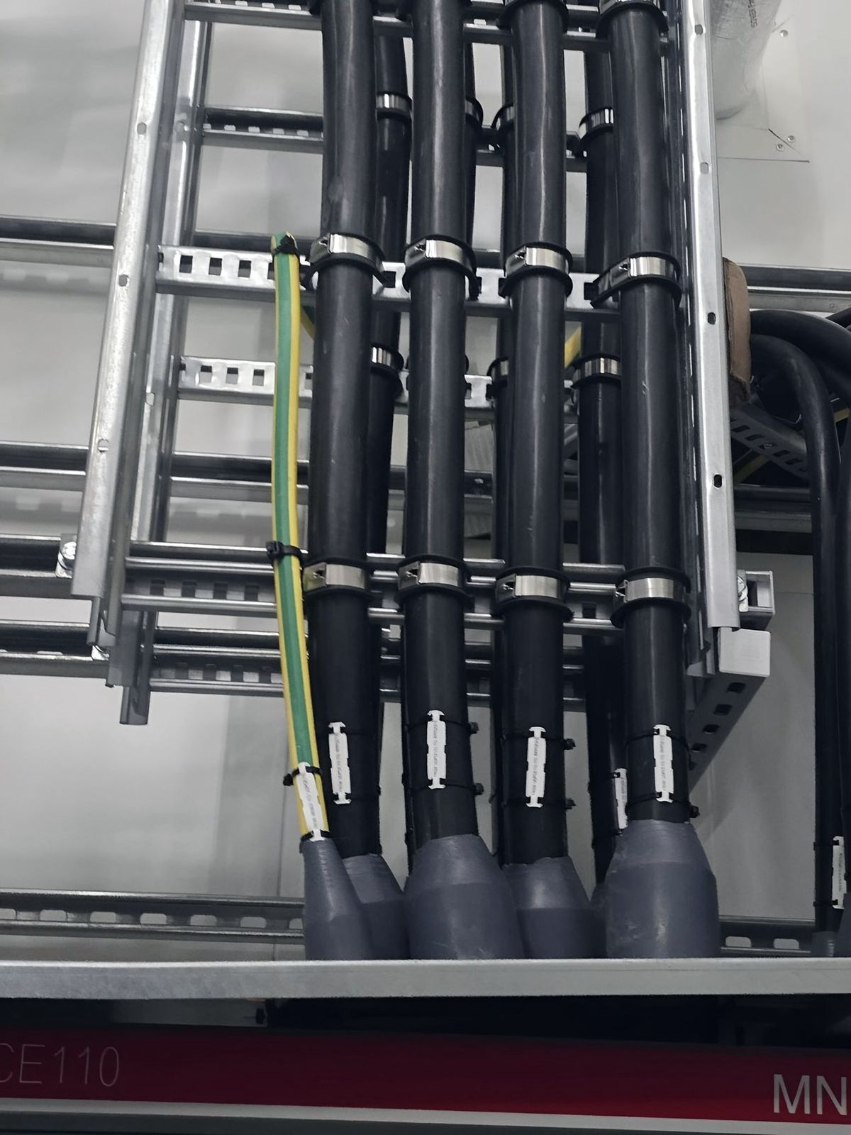 Cleating detail — Cable ladder